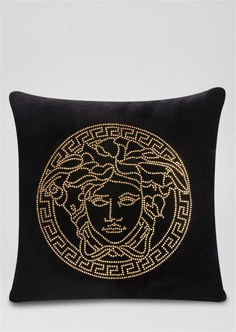 versace cuscino|Luxury Pillows & Cushions .